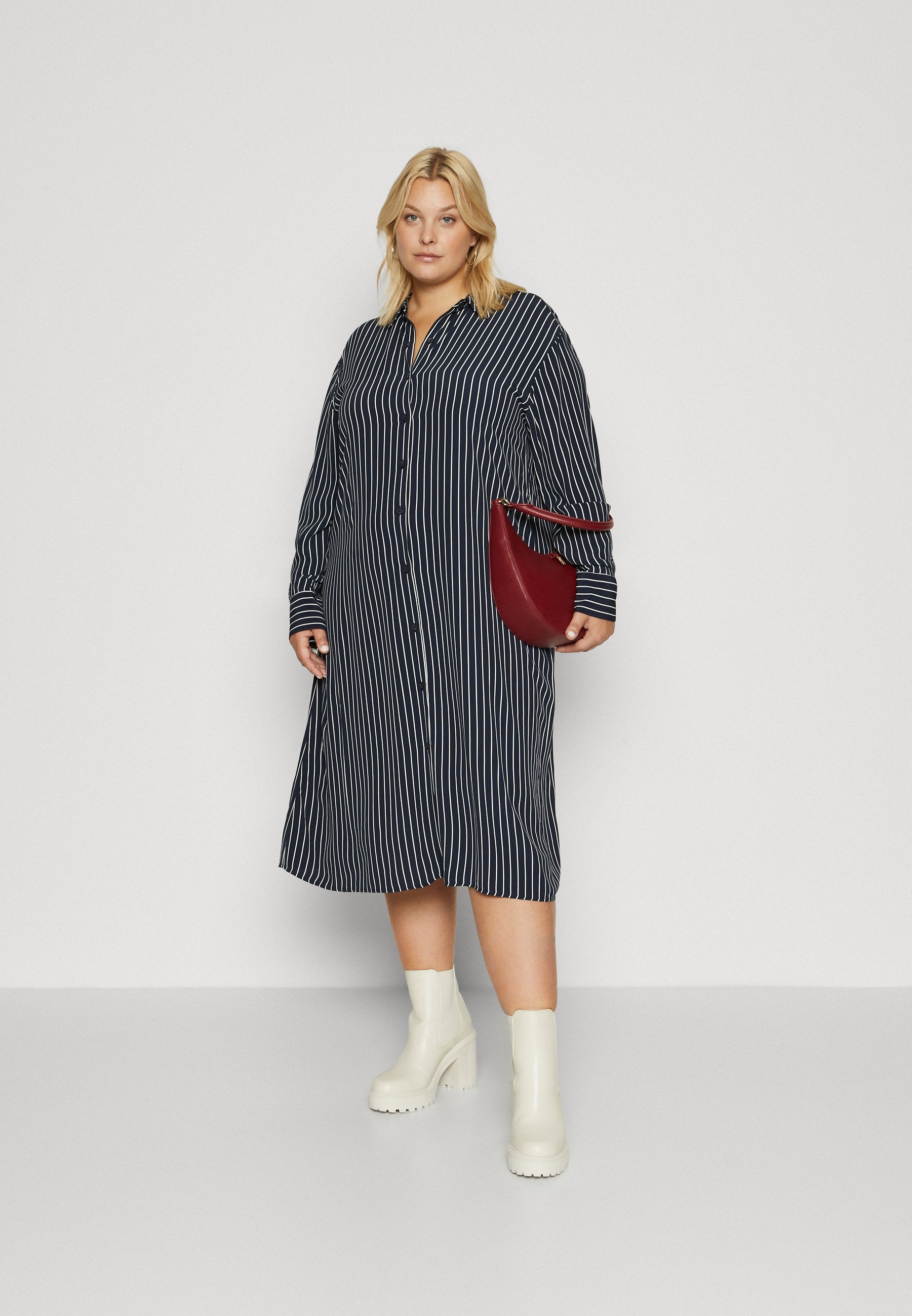 MIDI DRESS Media 2