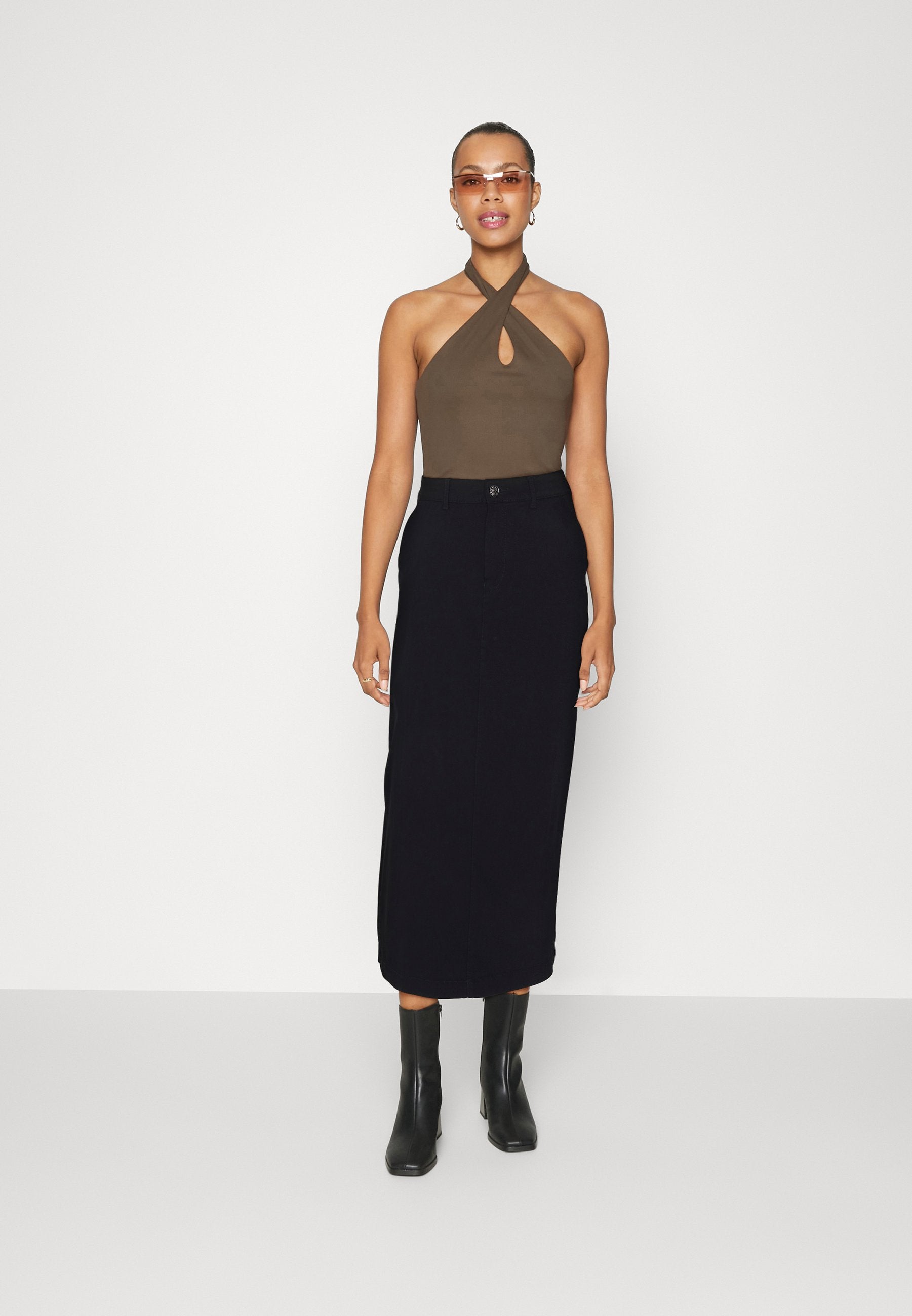 ONLNANNA LONG SLIT SKIRT  Media 2