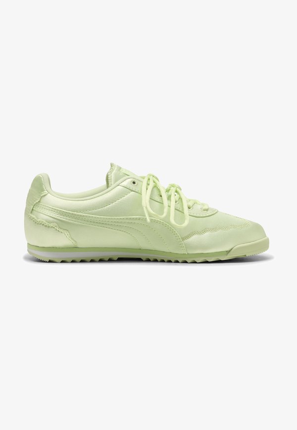 Puma ARIZONA - Trainers - apple spritz/warm white