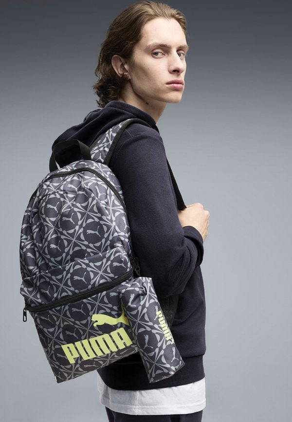 Puma PHASE 20 L RUCKSACK-SET UNISEX - Pencil case - moody gray-smokey gray-geometric aop