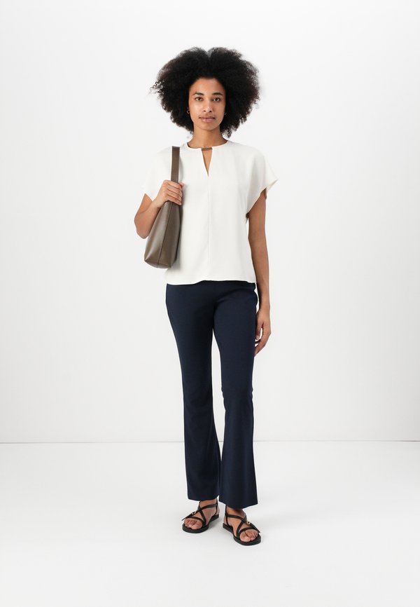 Calvin Klein STRETCH STRAIGHT PANT