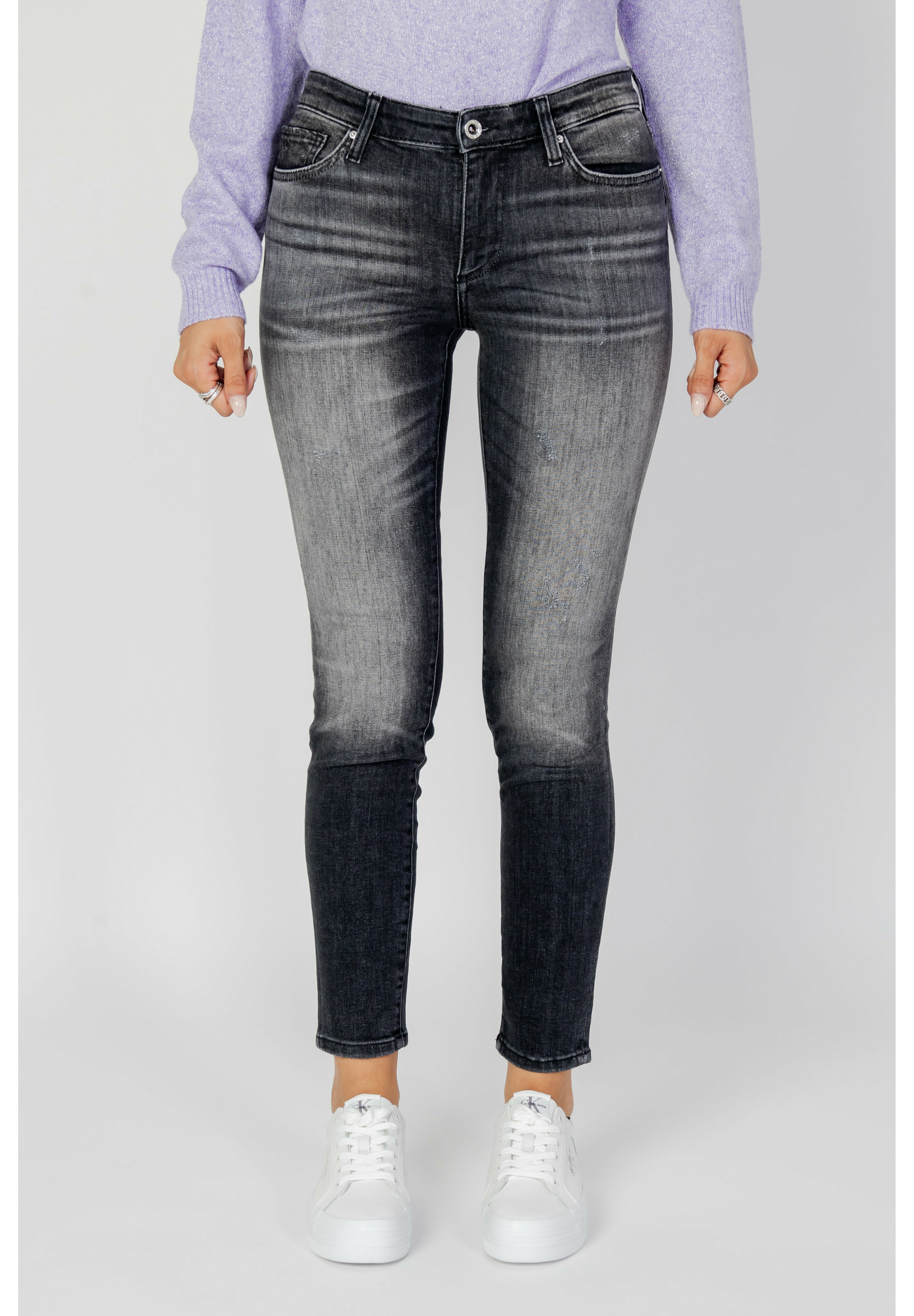 Armani Exchange Jeans Skinny Fit Media 1