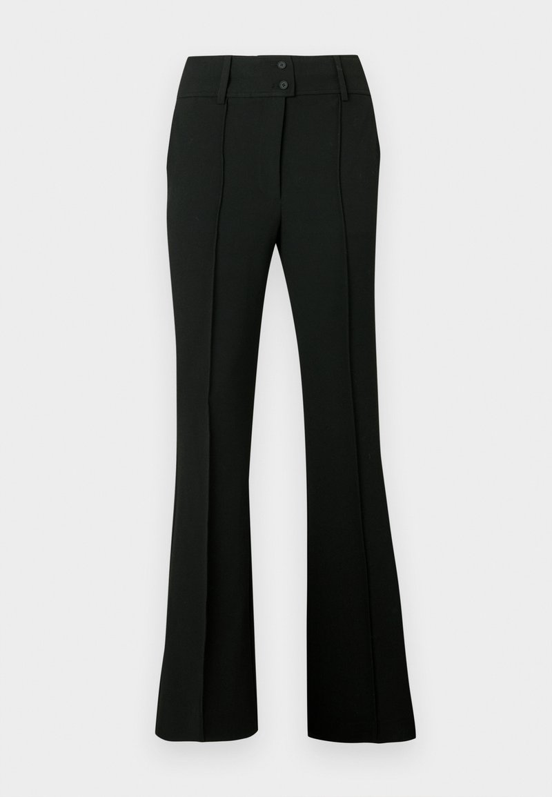 Schwarze, ausgestellte Hose aus glattem Stoff mit hohem Bund und zwei Knöpfen sowie vorderen Abnähern für eine taillierte Optik.