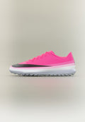 Nike Performance VAPOR 17 CLUB TF UNISEX - Turf football boots - white/black/hyper pink