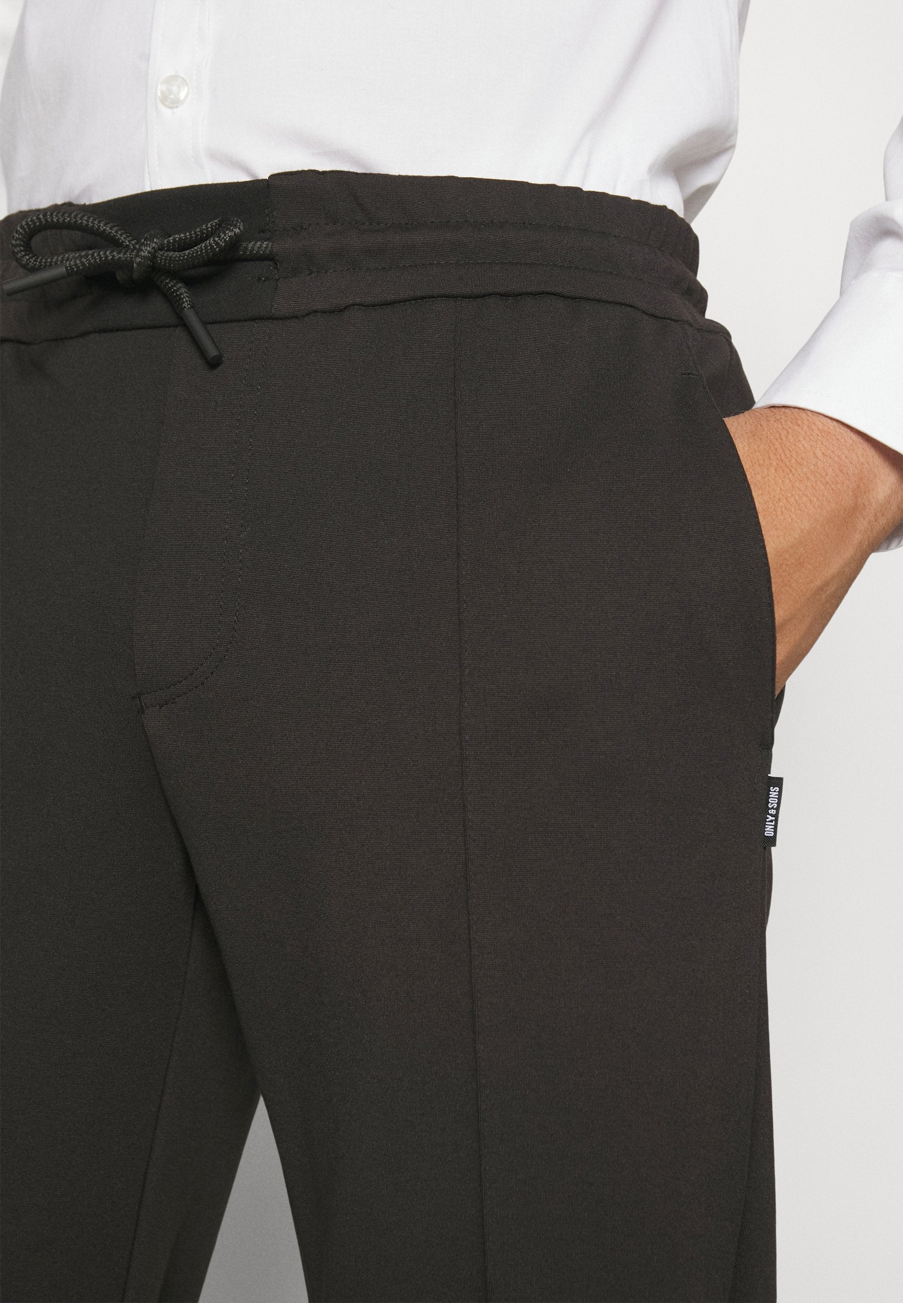 ONSJAKE  Media 5