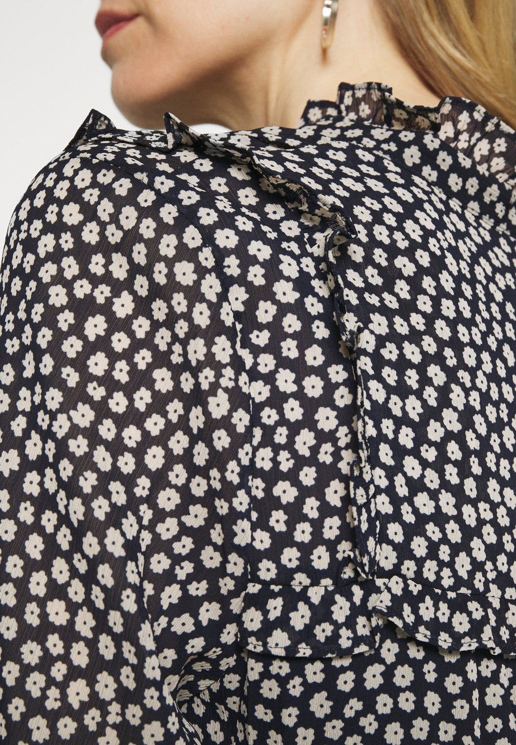 Marks & Spencer FRILL MIN