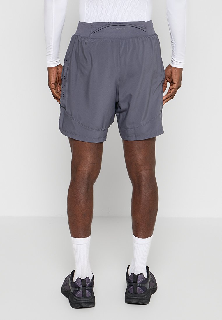 Under Armour LAUNCH PRO