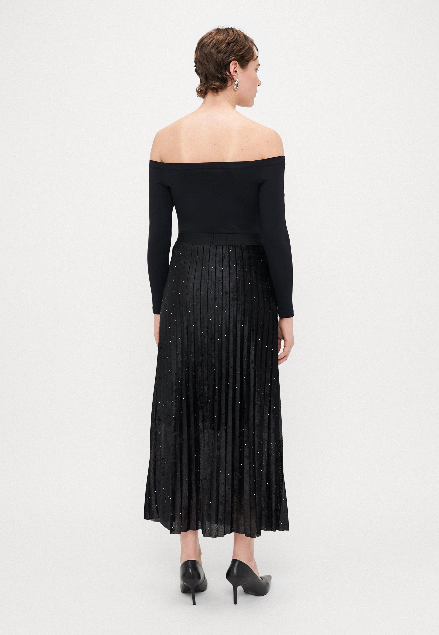 ONLDELIA LONG PLEATED STONE SKIRT  Media 4