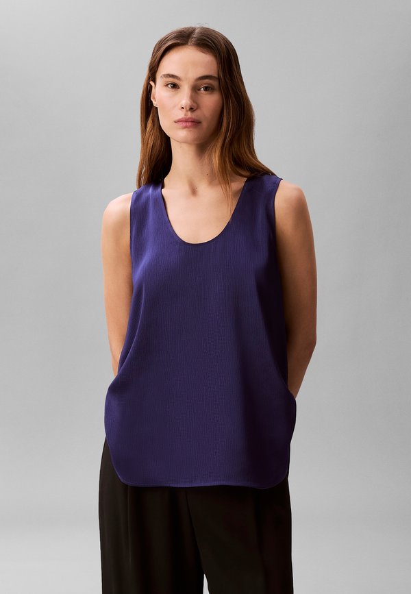 Calvin Klein HAMMERED TANK