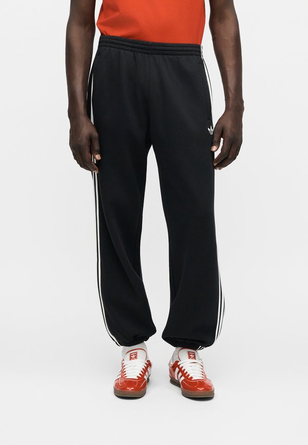 adidas Originals Tracksuit bottoms - black