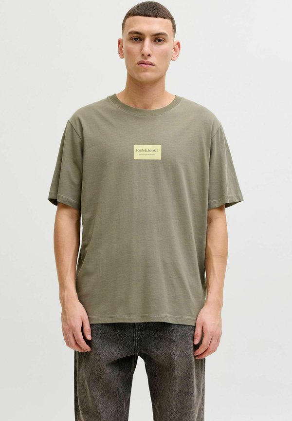Jack & Jones T- - Print T-shirt - vetiver