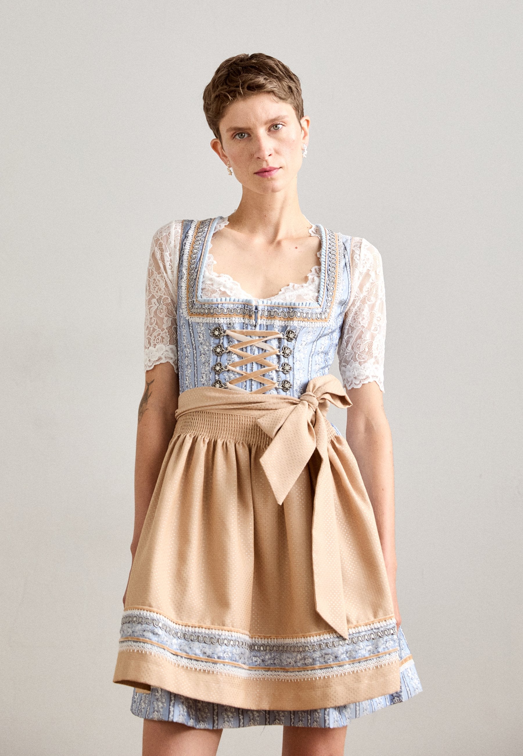 Krüger Dirndl