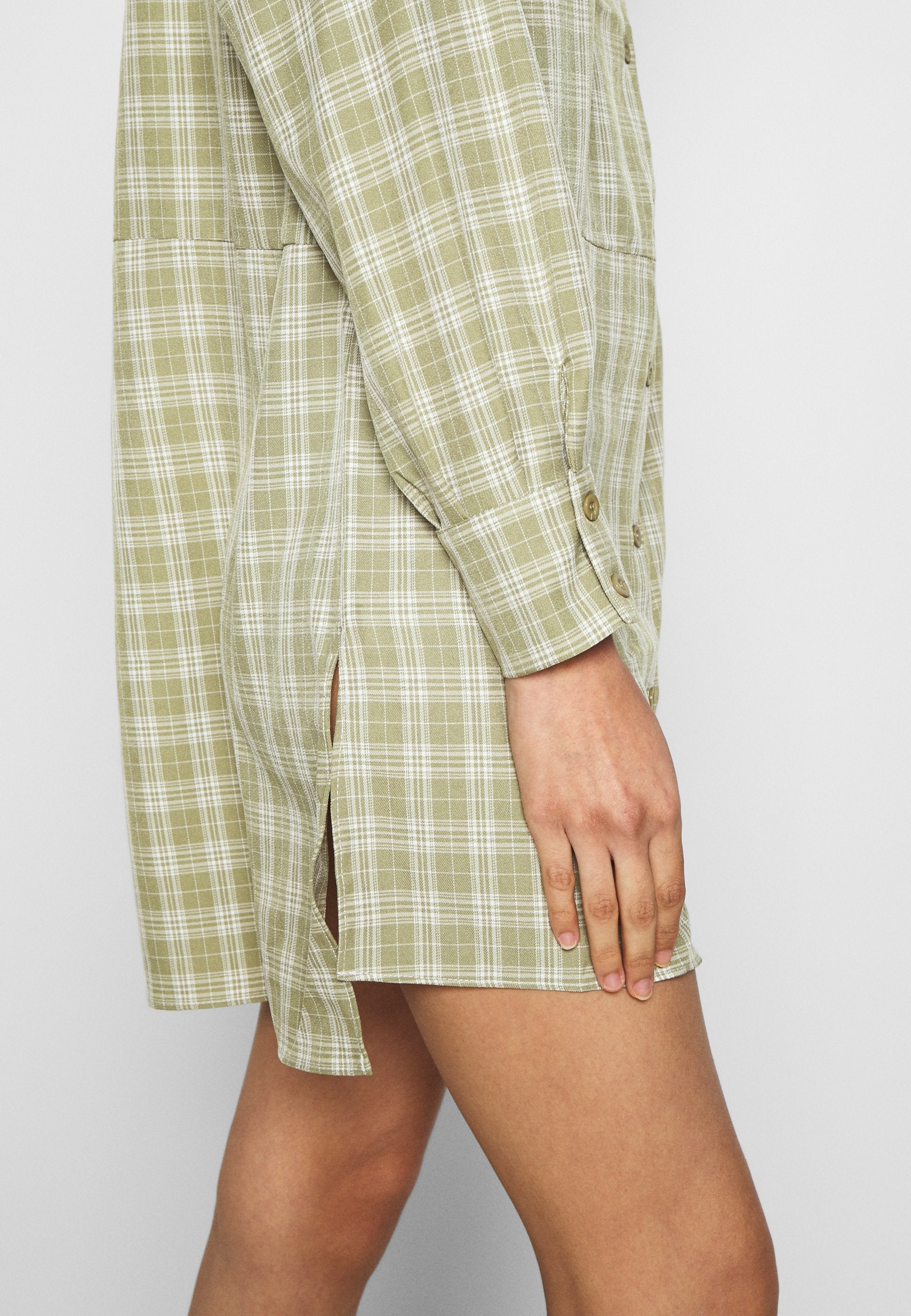 Missguided OVERSIZED DIP BACK SHIRT DRESS CHECK