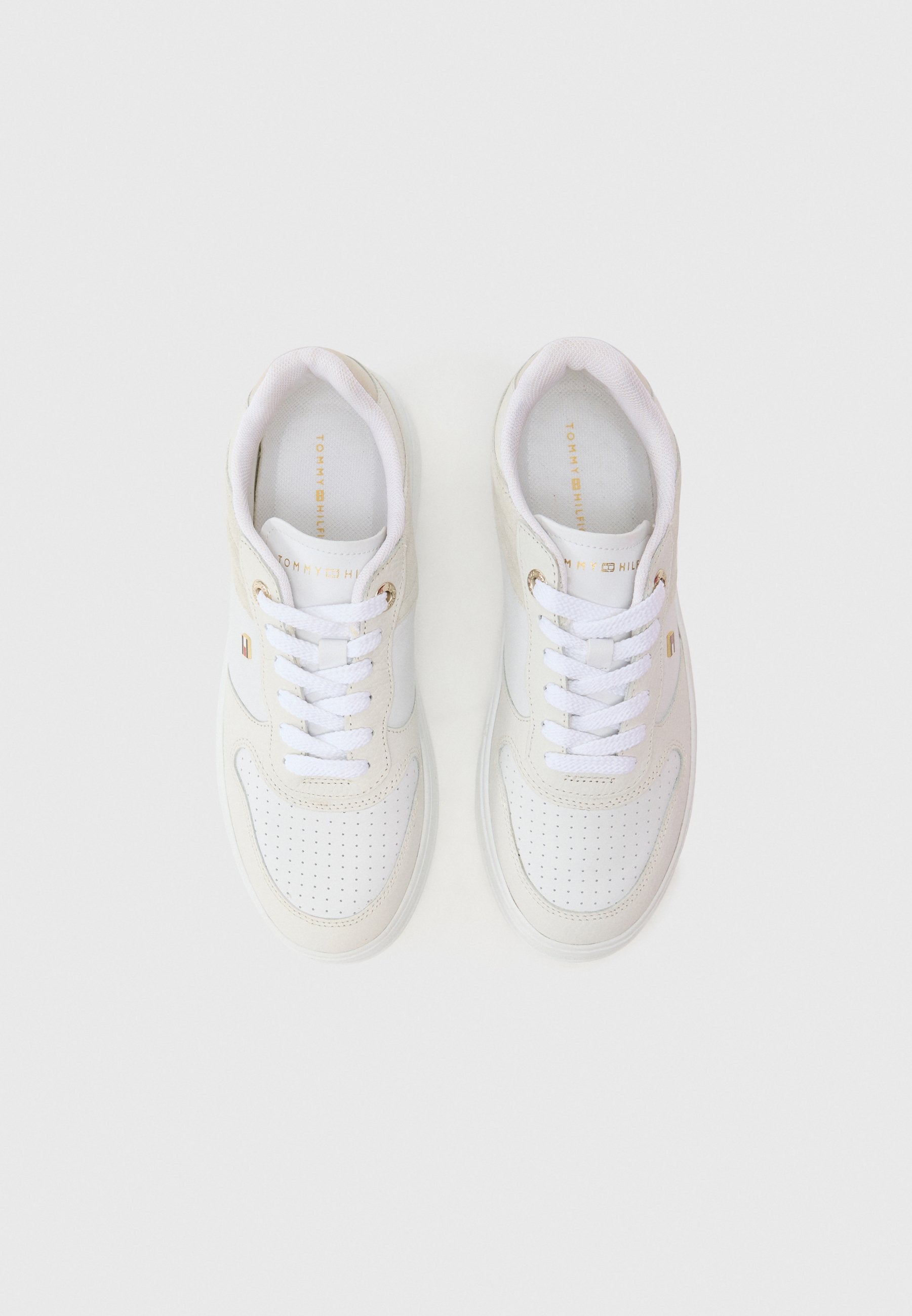 LEATHER MIXED TEXTURE CUPSOLE TRAINERS Media 4