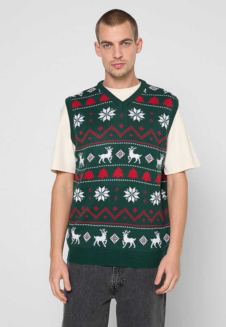 CHRISTMAS RELAXED FIT Media 1