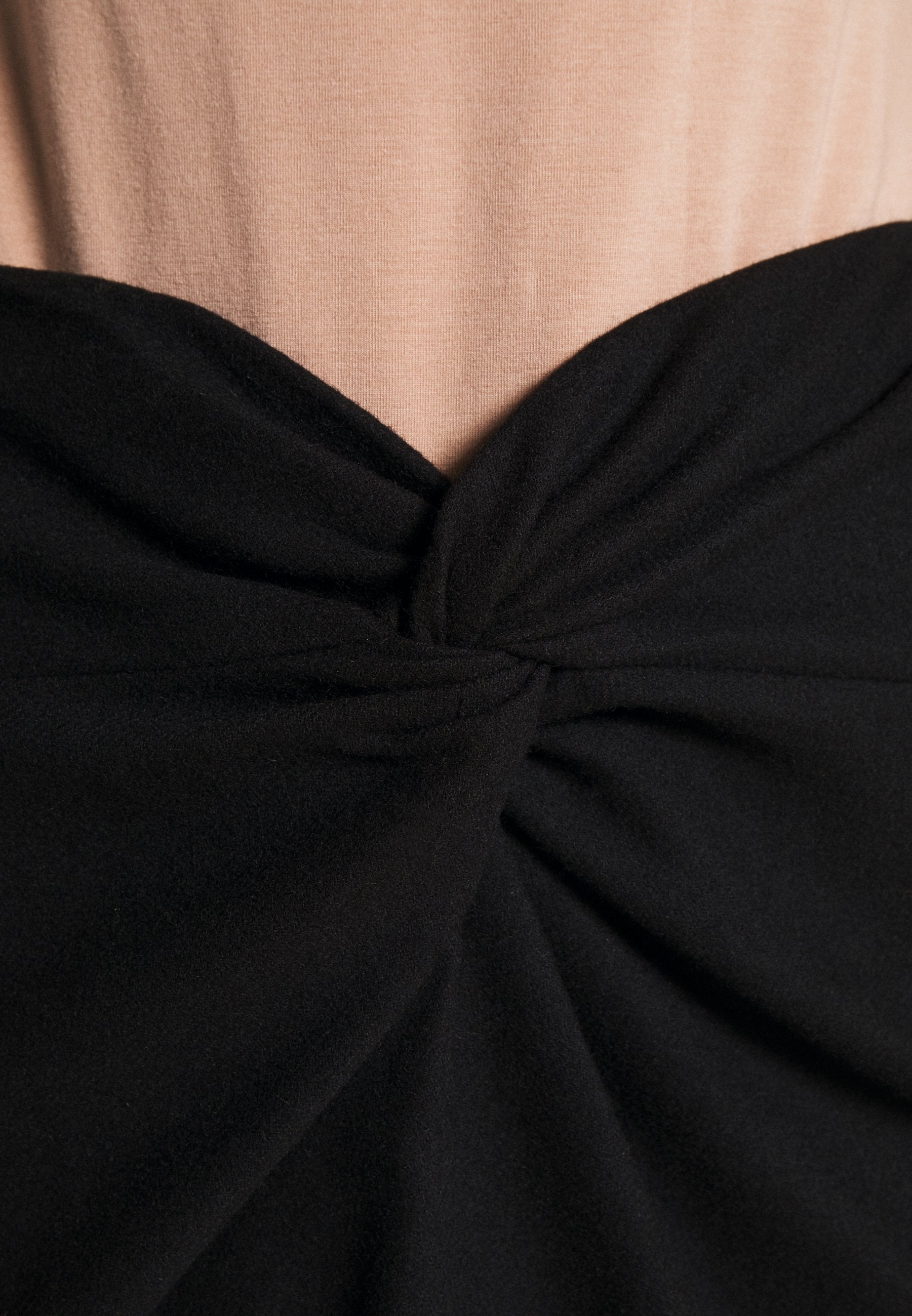 NA-KD KNOT SKIRT