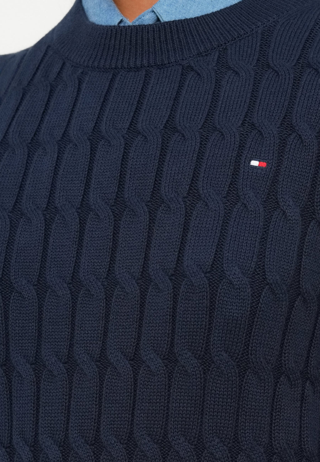 CABLE KNIT CREW NECK JUMPER Media 6