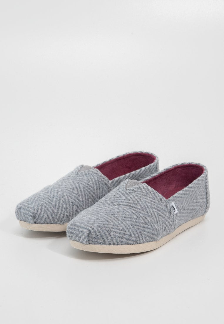 TOMS
