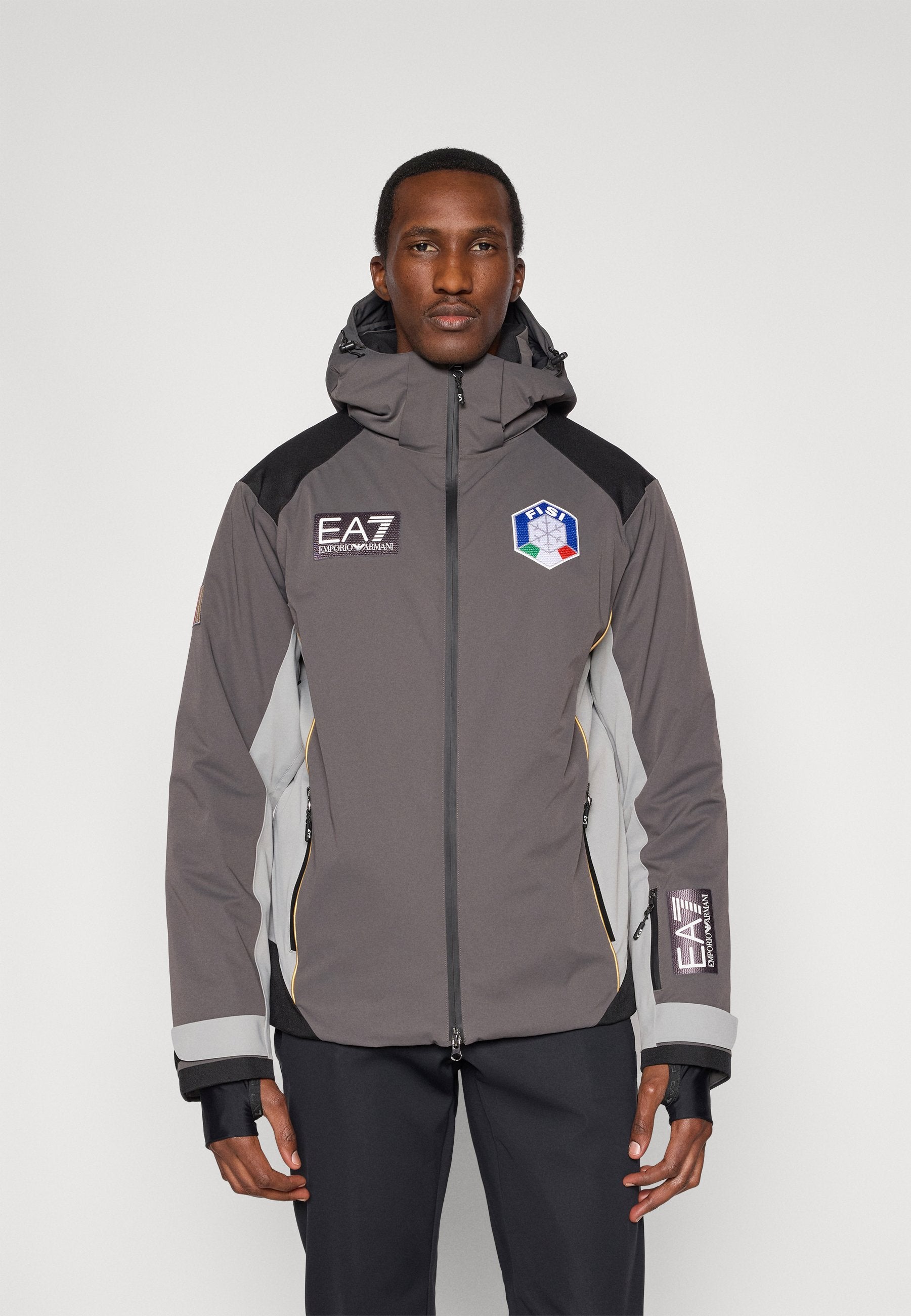 EA7 Emporio Armani Nationalmannschaft Media 3