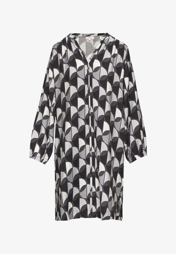 s.Oliver MIT ALL-OVER-PRINT UND SEITLICHEN EINGRIFFTASCHEN - Day dress - dunkelgrau
