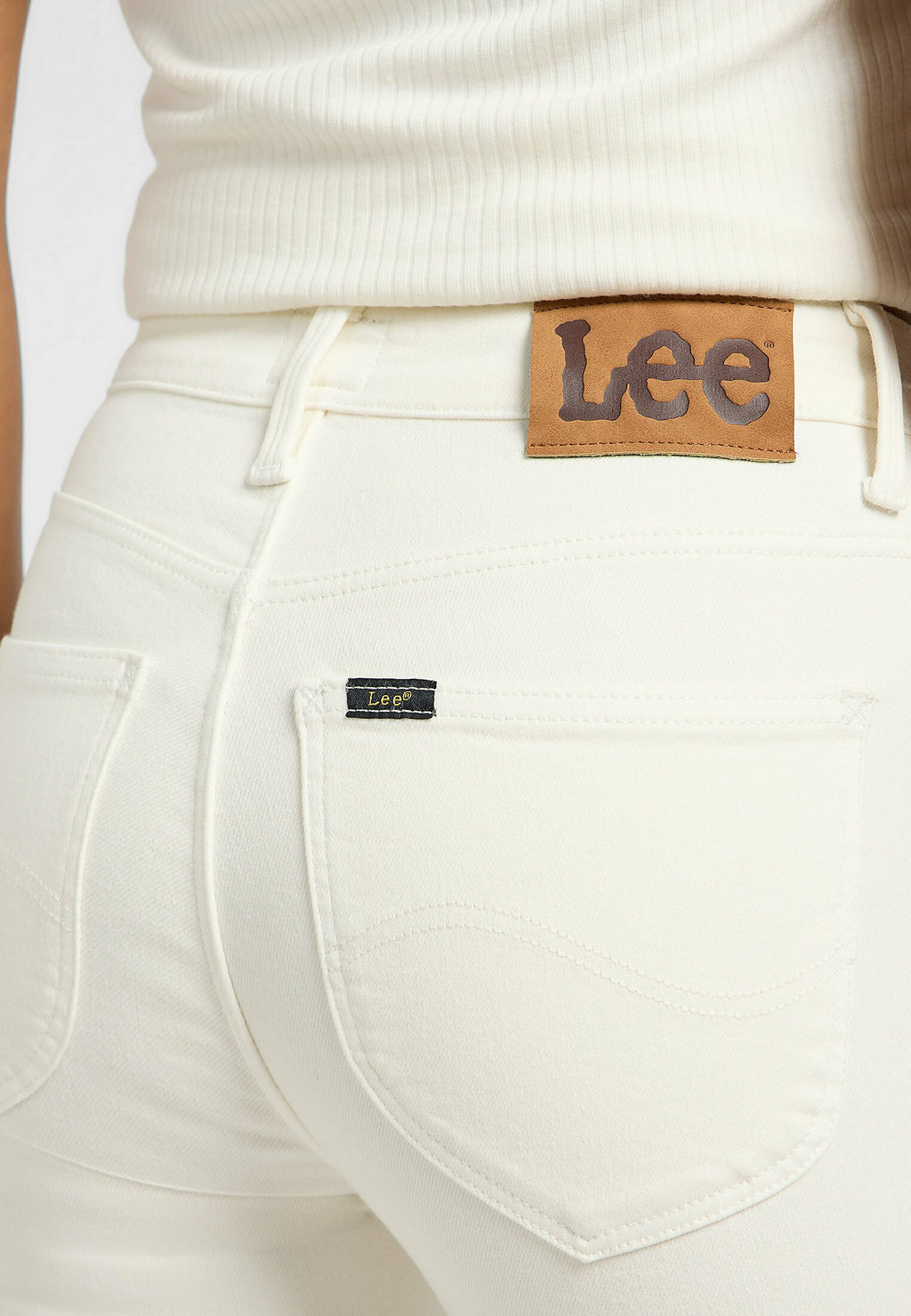 Lee SCARLETT HIGH