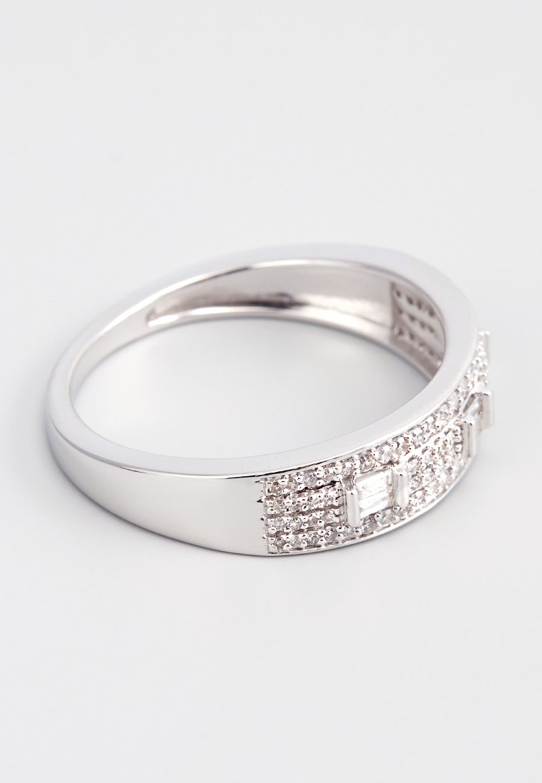 Atelier Du Diamant 0,25 CT. DIAMOND