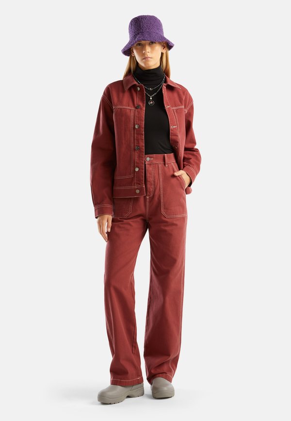 United Colors of Benetton  STRAIGHT-LEG
