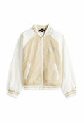 BACK LOGO RELAXED Media 1
