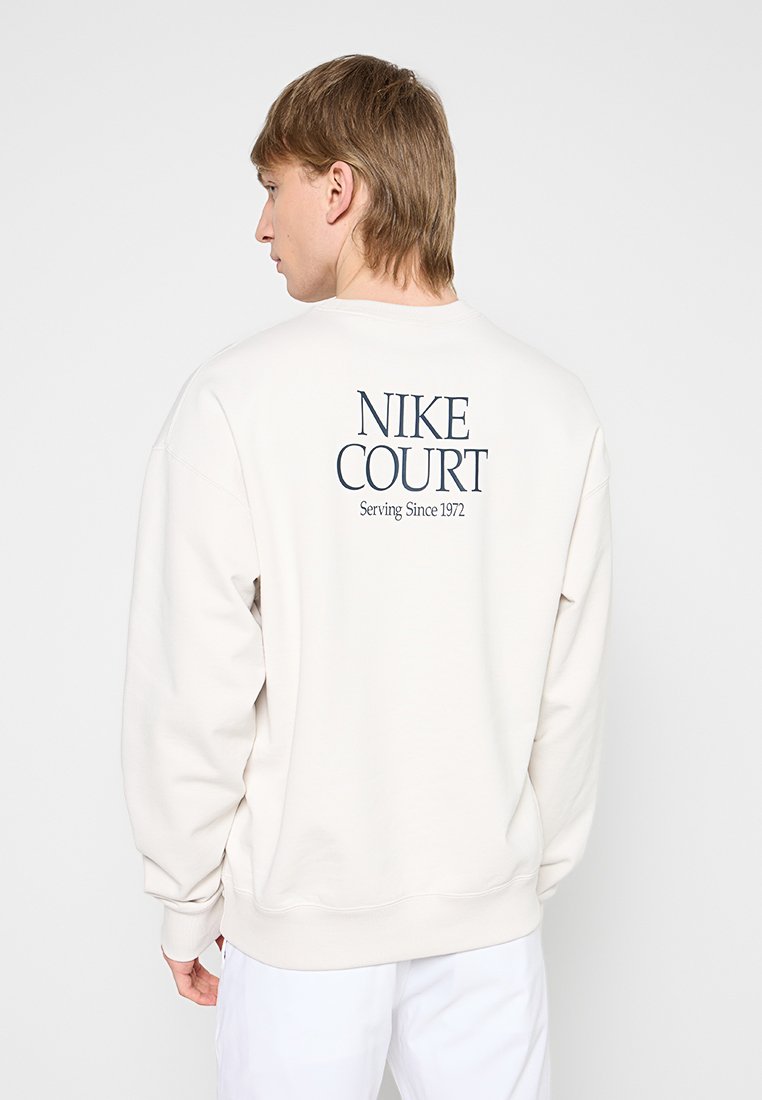 Nike Performance