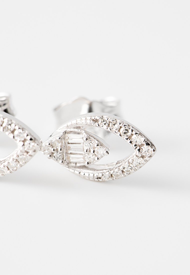 Le Diamantaire SEED OF LOVE 0.1 CT DIAMOND