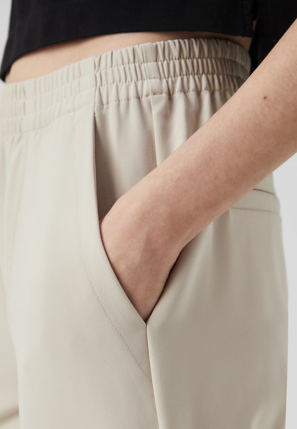 Bruuns Bazaar BRASSICABBCILLA PANTS