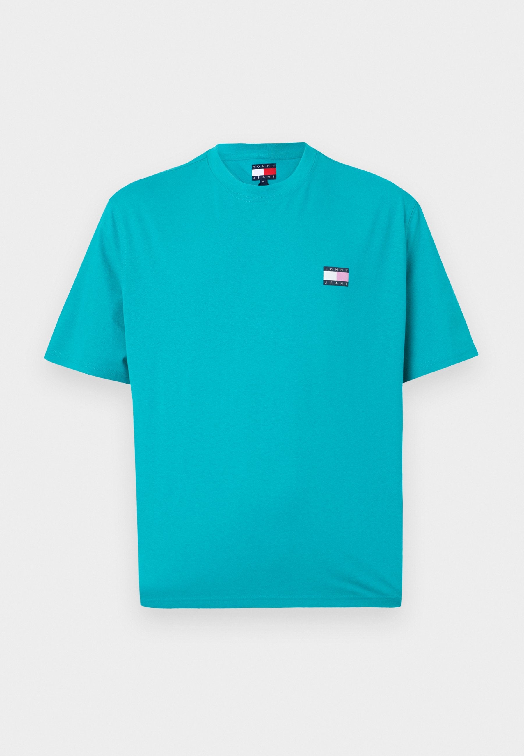 Türkises Baumwoll-T-Shirt mit Rundhalsausschnitt, kurzen Ärmeln und einem kleinen Logo-Patch mit rot, weiß und blauen Streifen auf der Brust.