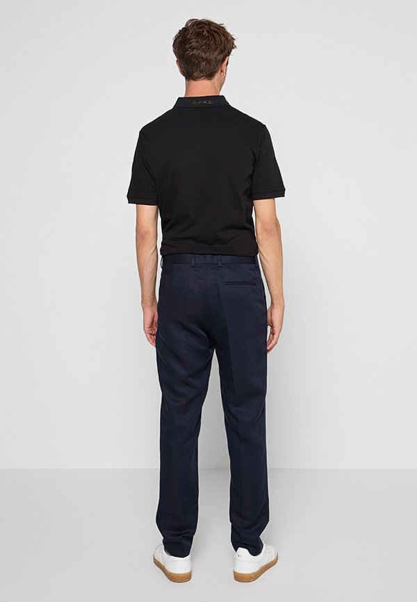 Calvin Klein TAPERED FIT