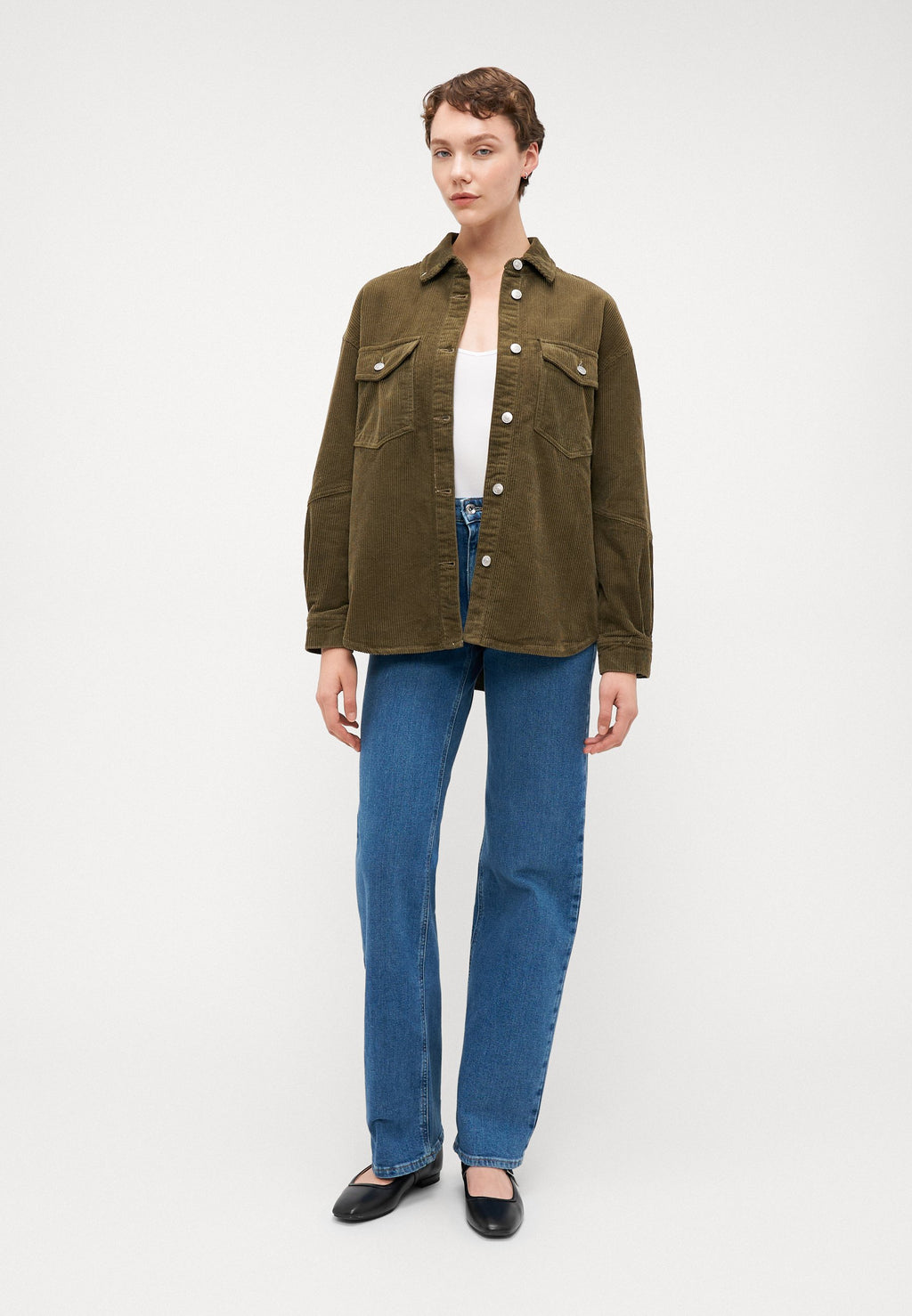 ONLTIGGY SHACKET Media 2