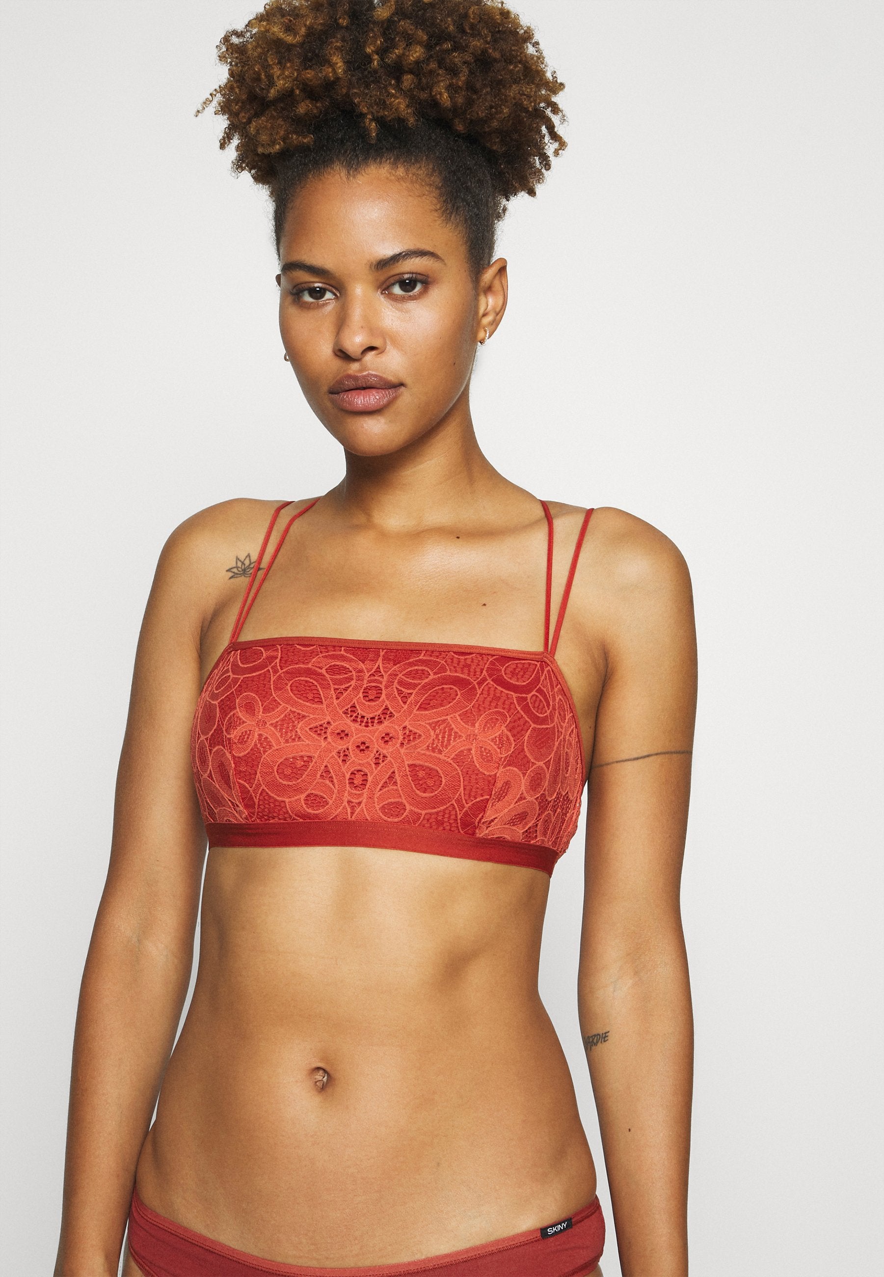 Gilly Hicks BANDEAU