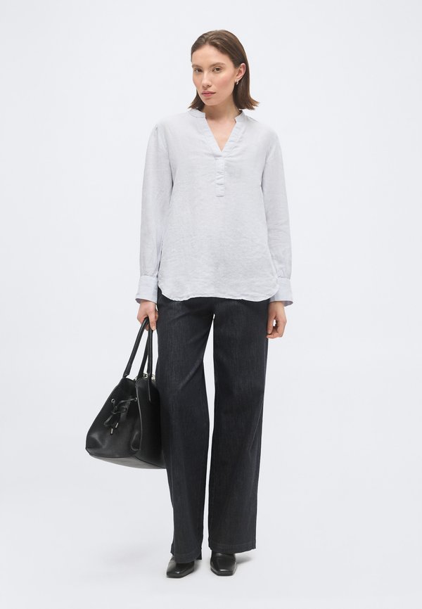 Marc O'Polo BLOUSE A SHAPE PLEAT DETAIL AT CENTER BACK COLLAR LONGSLEEVE SOLID