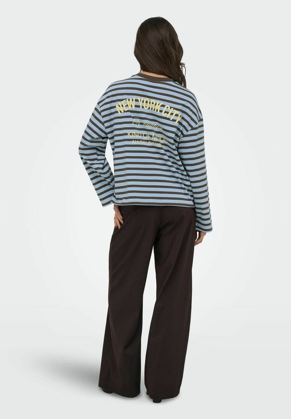 ONLY ONLFREJA - Long sleeved top - cashmere blue