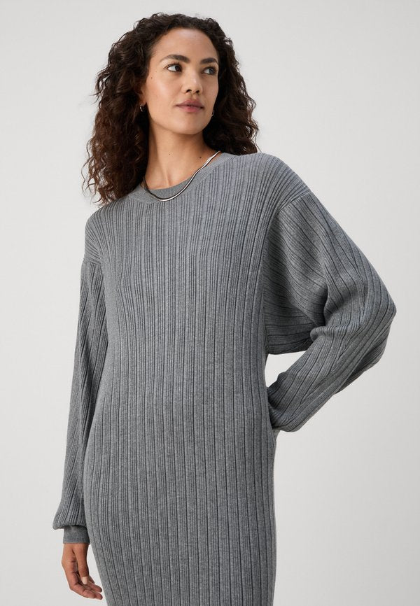 Vero Moda Tall VMIVY O NECK ANKLE DRESS