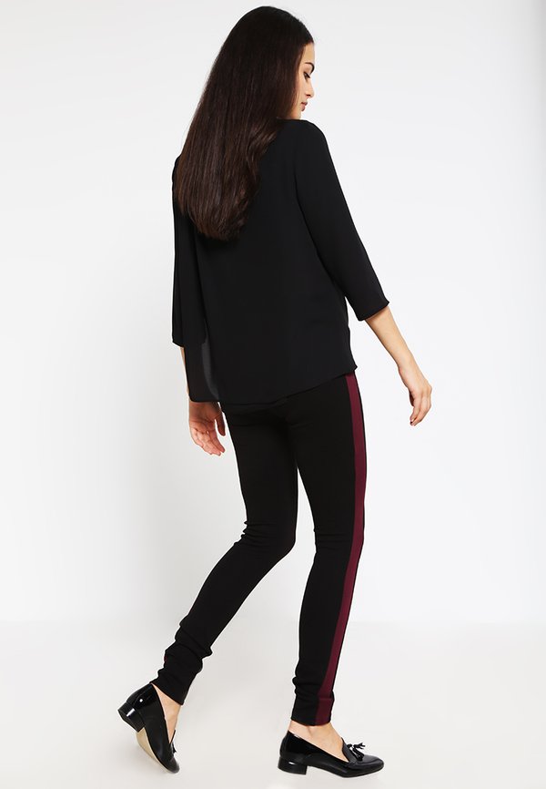 Esprit Maternity