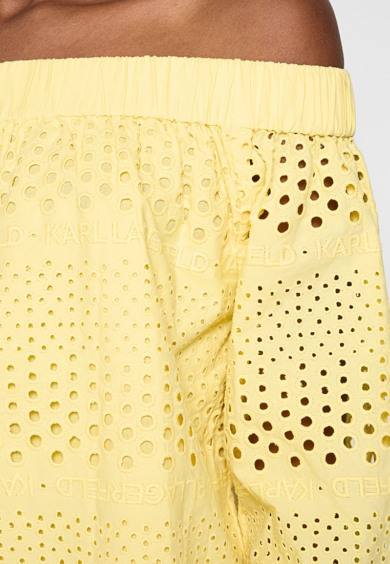 BRODERIE ANGLAISE TOP Media 5