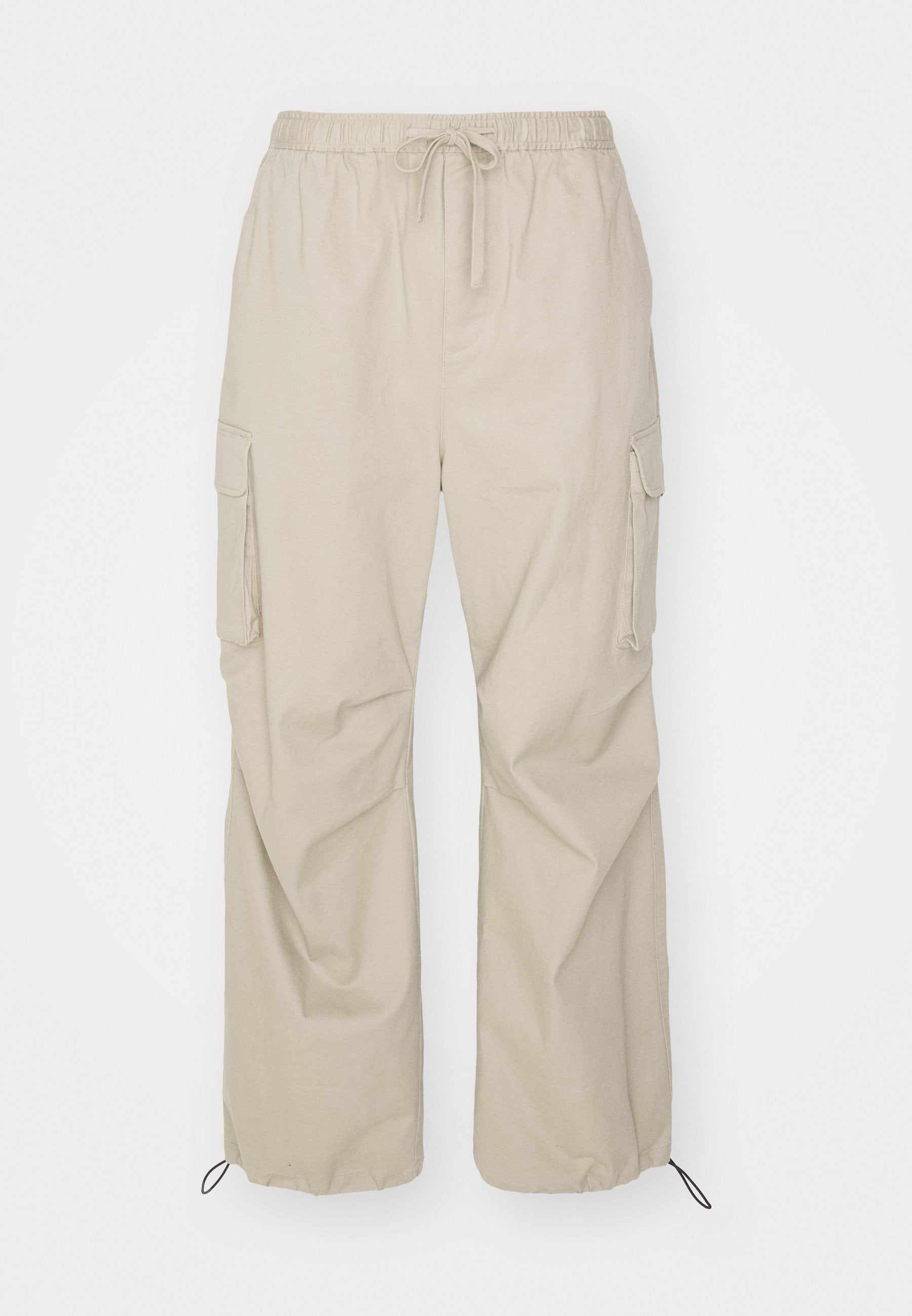 ONSKAZI LOOSE PARACHUTE PANT Media 1