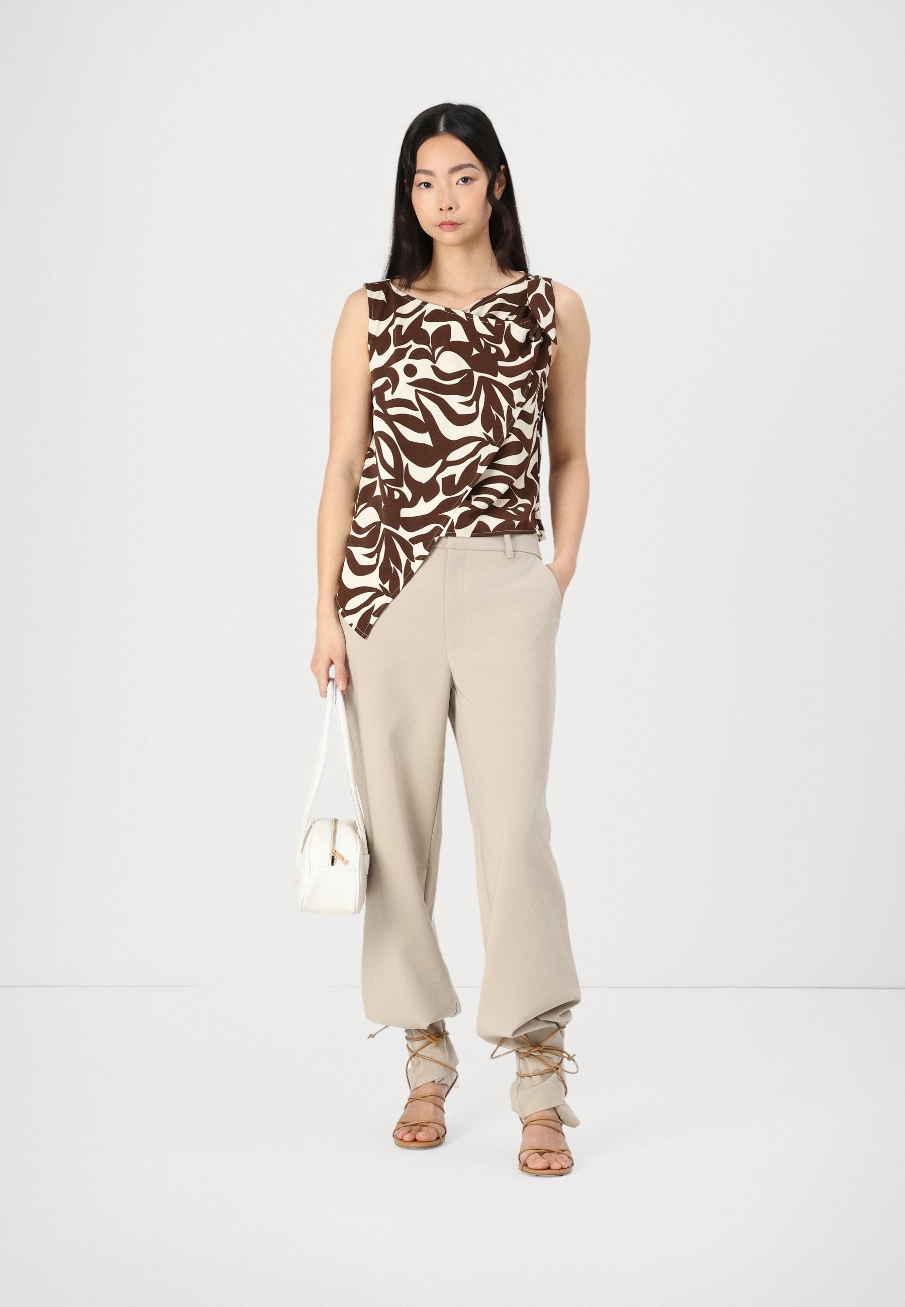 Abercrombie & Fitch Knotted Scarf Top