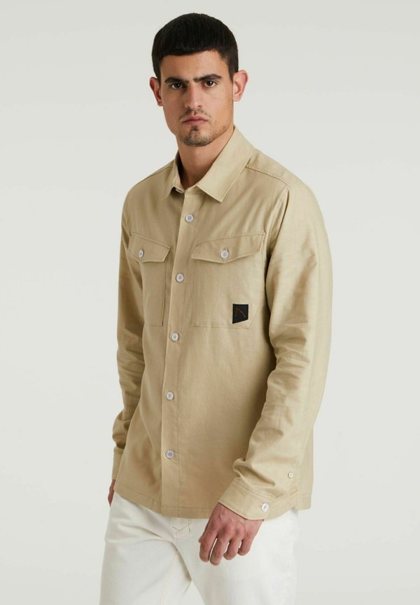 CHASIN' STRYKE LINEN