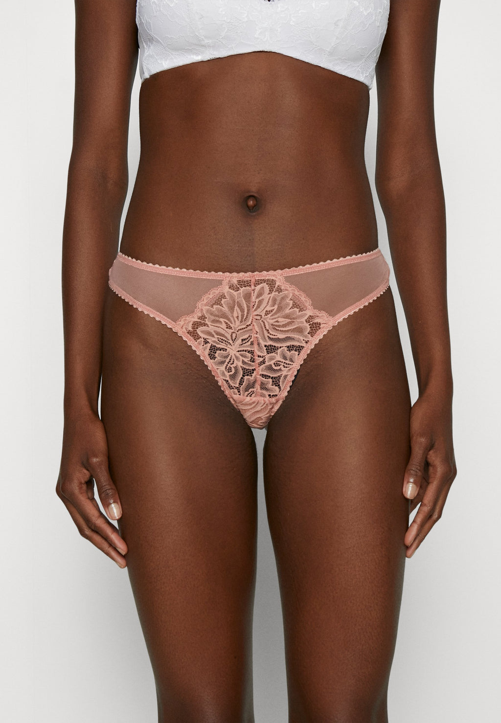 Underprotection VICKYUP BRIEFS