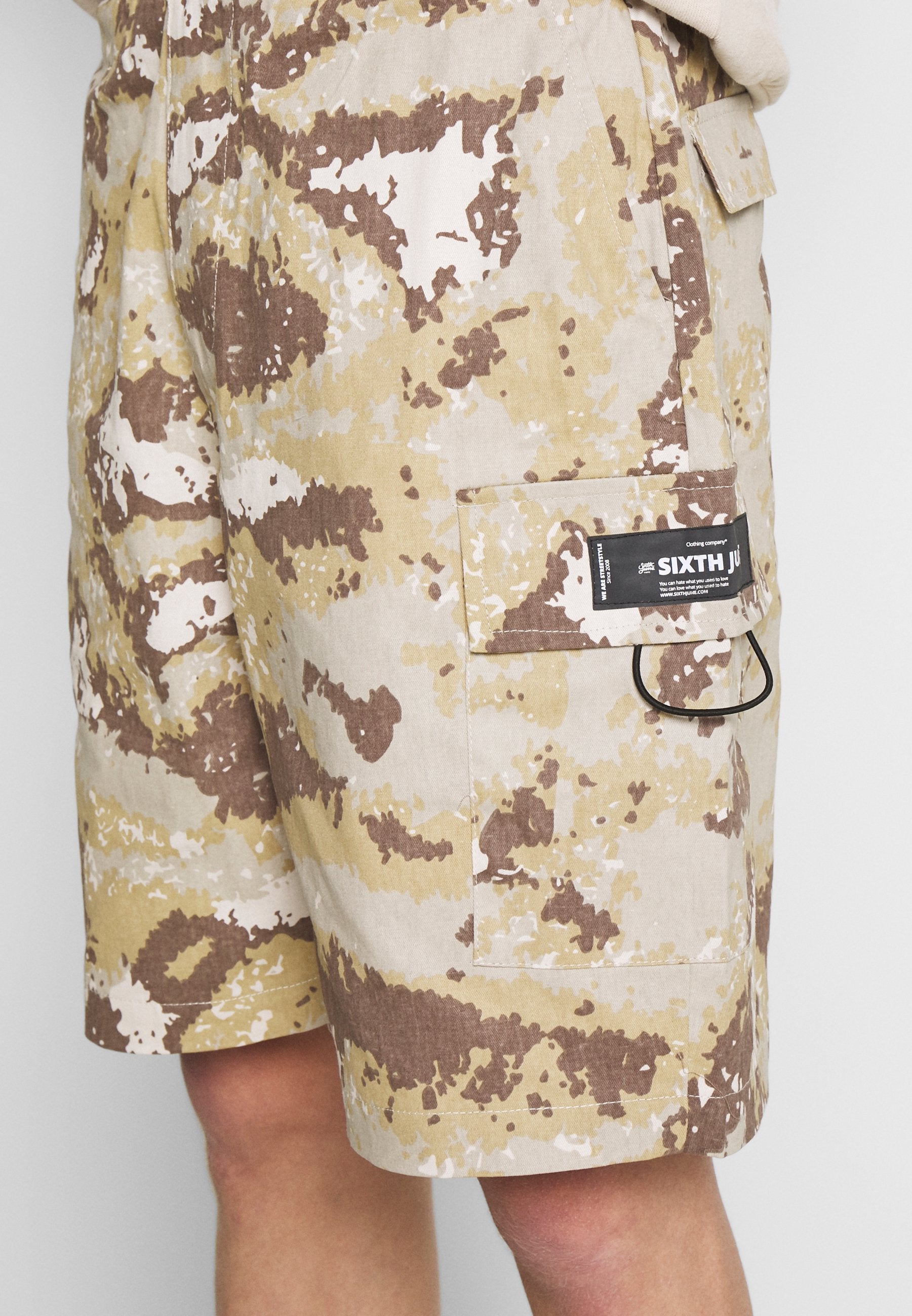 Sixth June CAMO CARGO