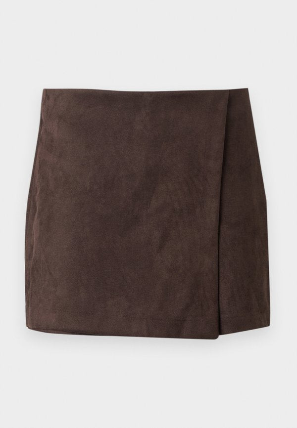 Vero Moda VMHAZEL - Shorts - chocolate torte