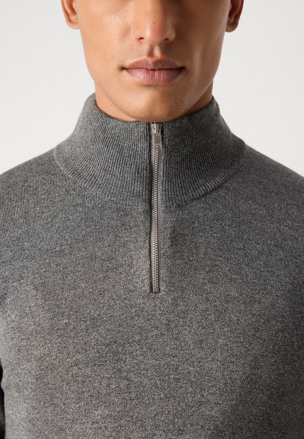 ECOVERO HALF ZIP Media 4