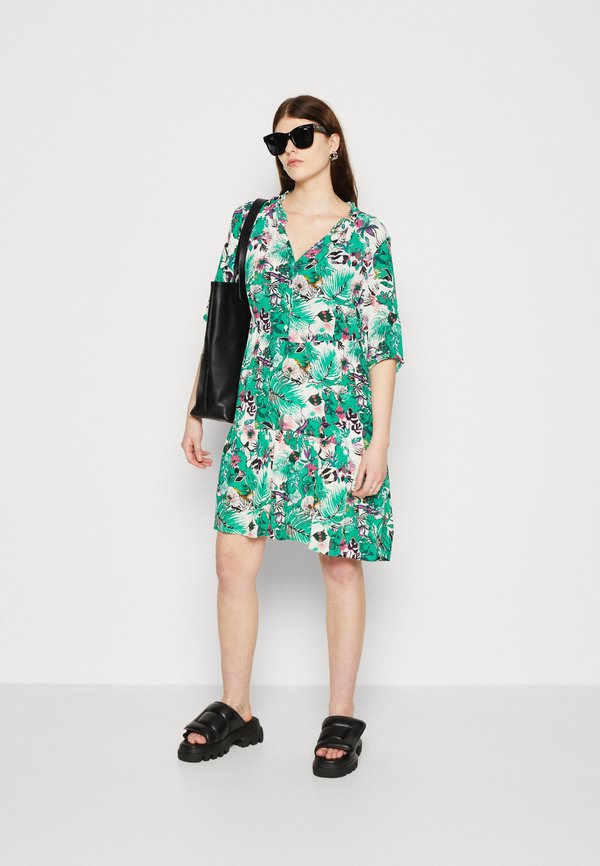 IKKS ROBE