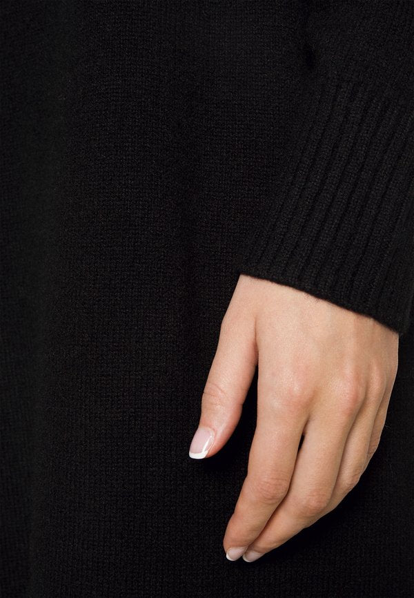 Davida Cashmere CHUNKY ROLL NECK DRESS