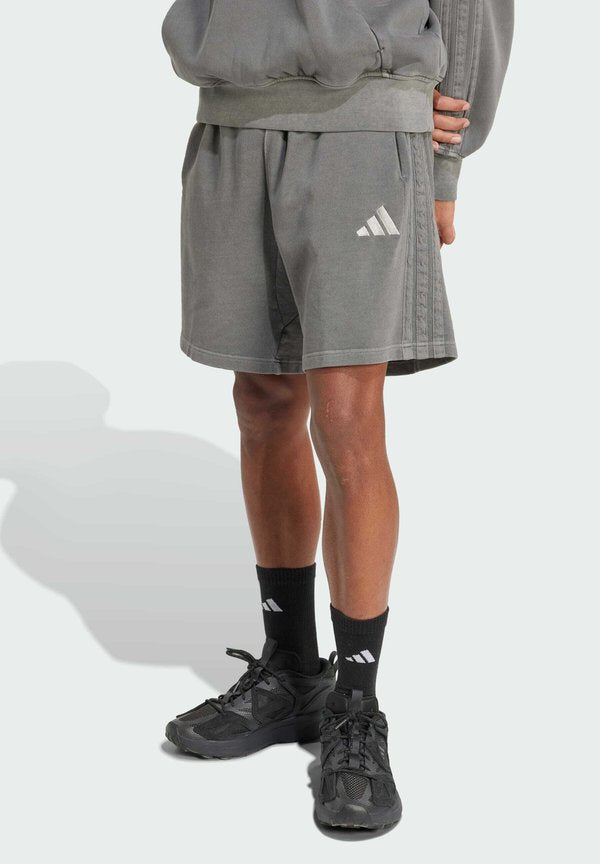 adidas Sportswear ALL SZN Washed Shorts - Sports shorts - black